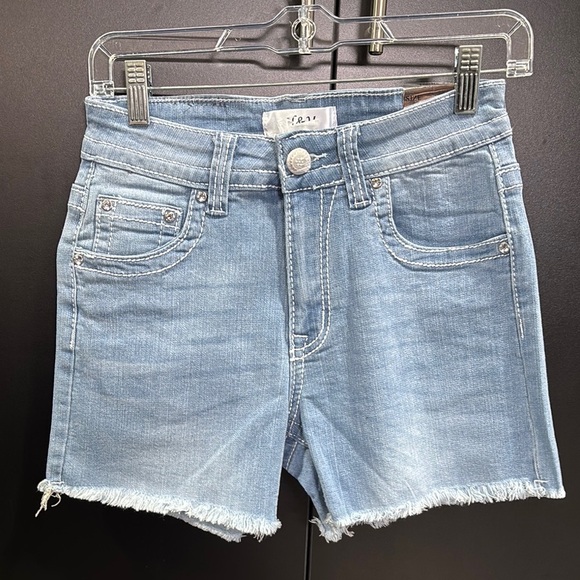 H&Y Premium Collection embroidered,studs,sequin back pockets, light blue - Picture 2 of 10